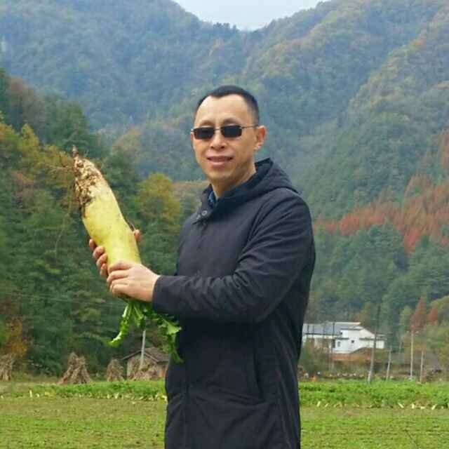 墨迹男的第一张照片--泉州征婚网