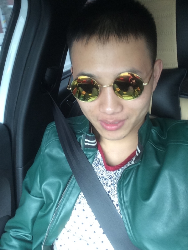 真心对待一个人的第一张照片--泉州征婚网