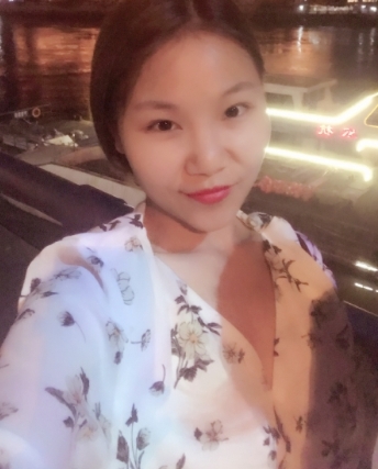 彩儿的第一张照片--泉州征婚网