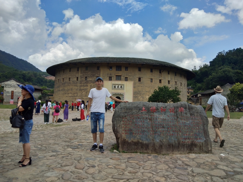 晴天的第一张照片--泉州征婚网