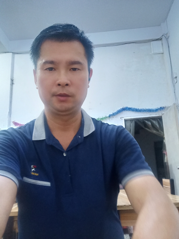 我是自强不息的第一张照片--泉州征婚网