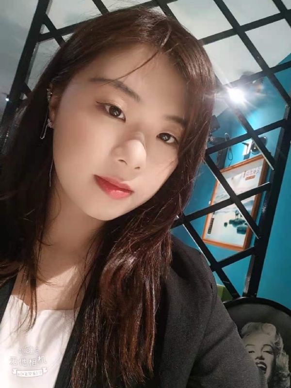带翅膀的小猫的第一张照片--泉州征婚网