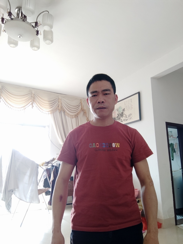 再回首的第二张照片--泉州征婚网