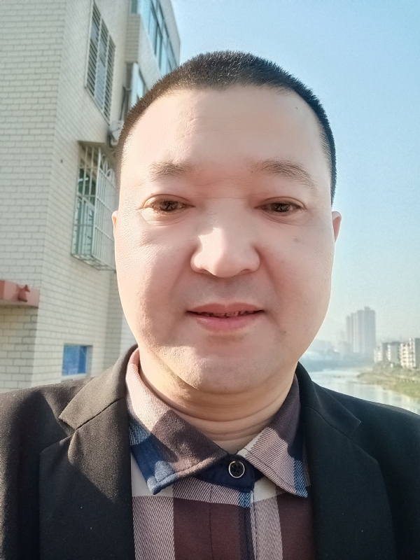 曾经受伤的心灵的第二张照片--泉州征婚网