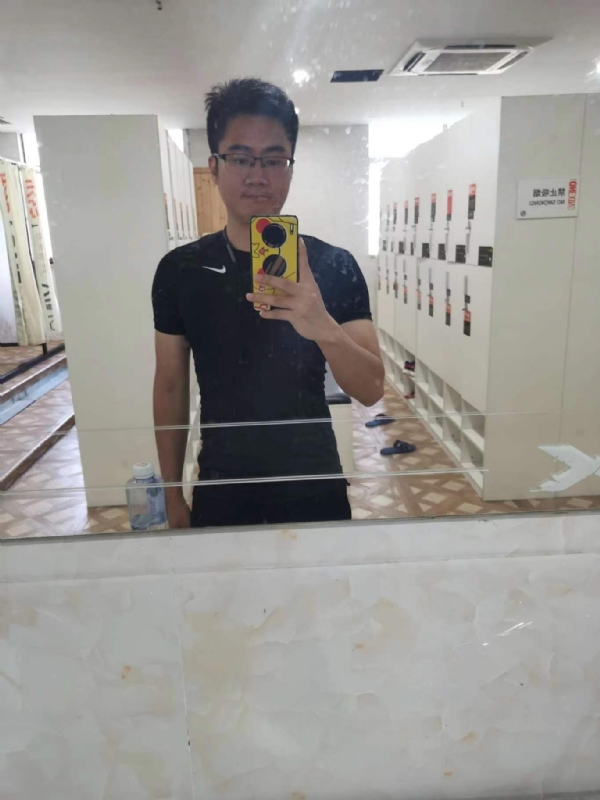 习惯发呆的第一张照片--泉州征婚网