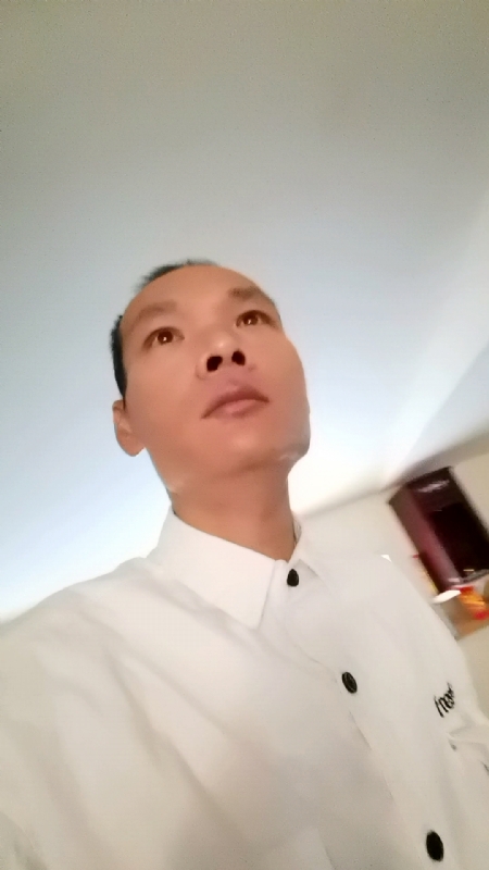 只影向谁去的第五张照片--泉州征婚网