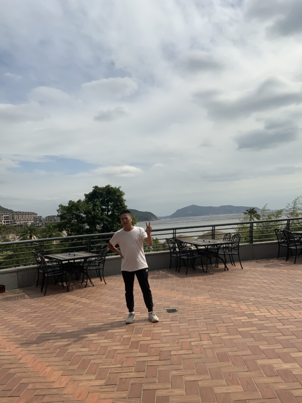 心酸瑟果的第一张照片--泉州征婚网