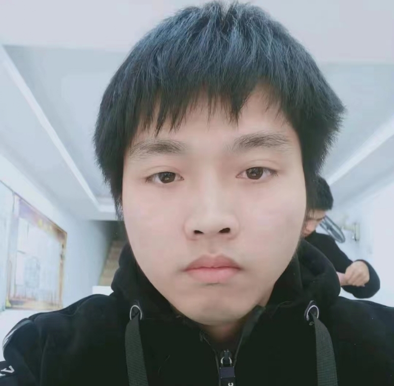 无奋斗不清春的第一张照片--泉州征婚网