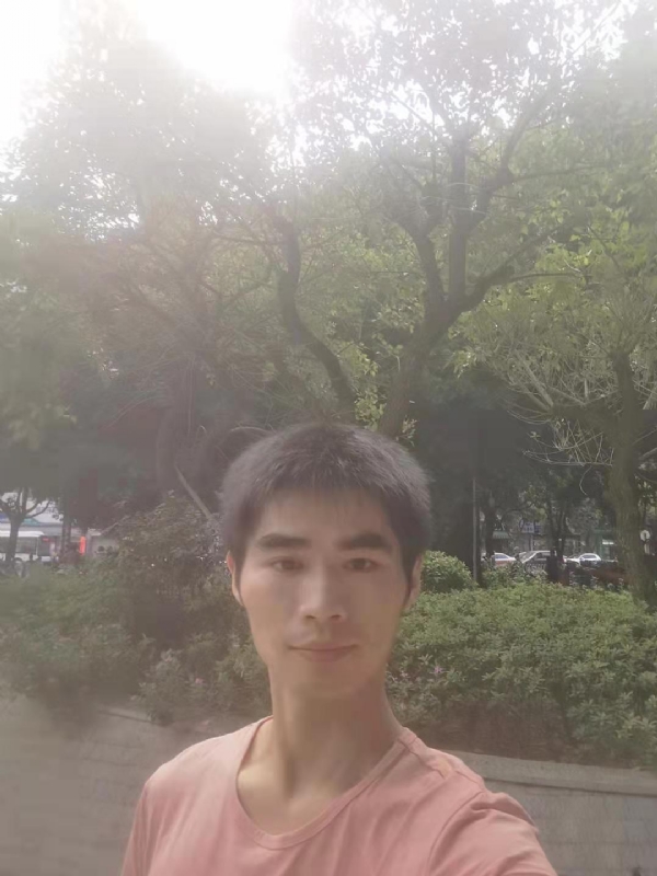 一天天的第一张照片--泉州征婚网
