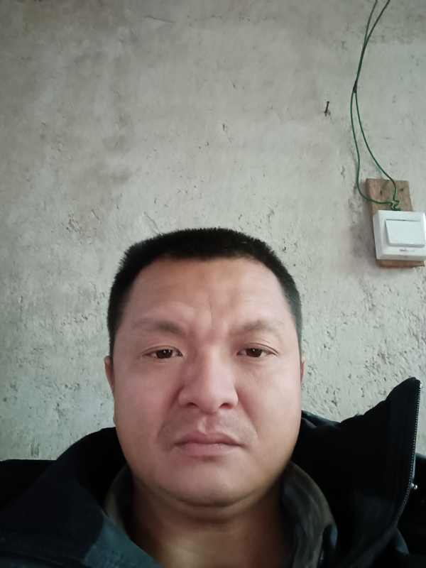 兰成龙的第三张照片--泉州征婚网
