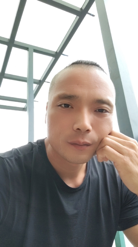 伯爵的第三张照片--泉州征婚网