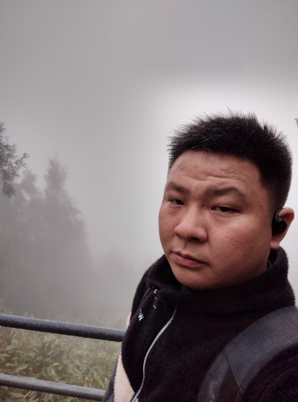 何何何的第一张照片--泉州征婚网