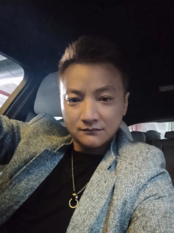 夜、有雨敲窗的第三张照片--泉州征婚网