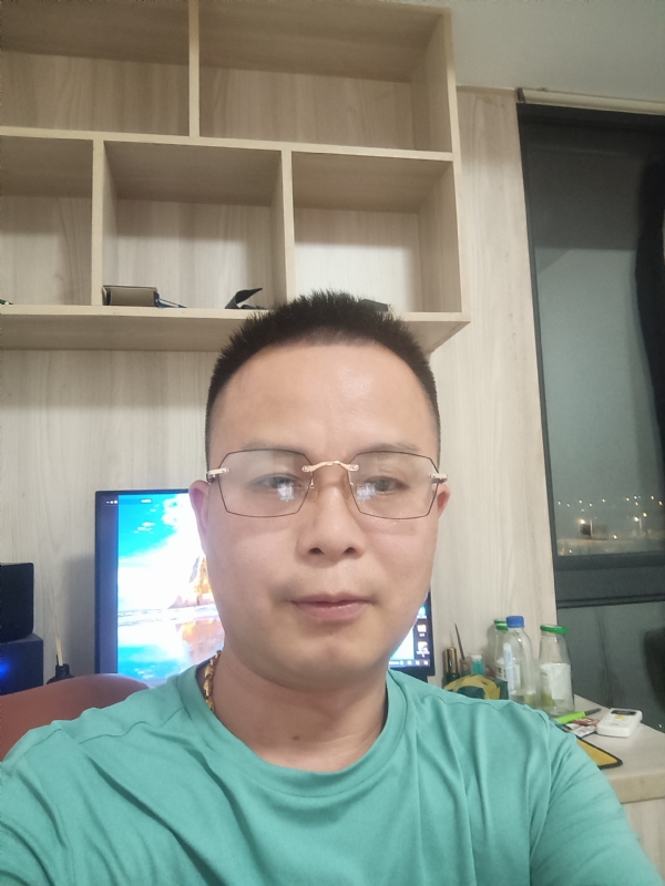逍遥霸道的第一张照片--泉州征婚网