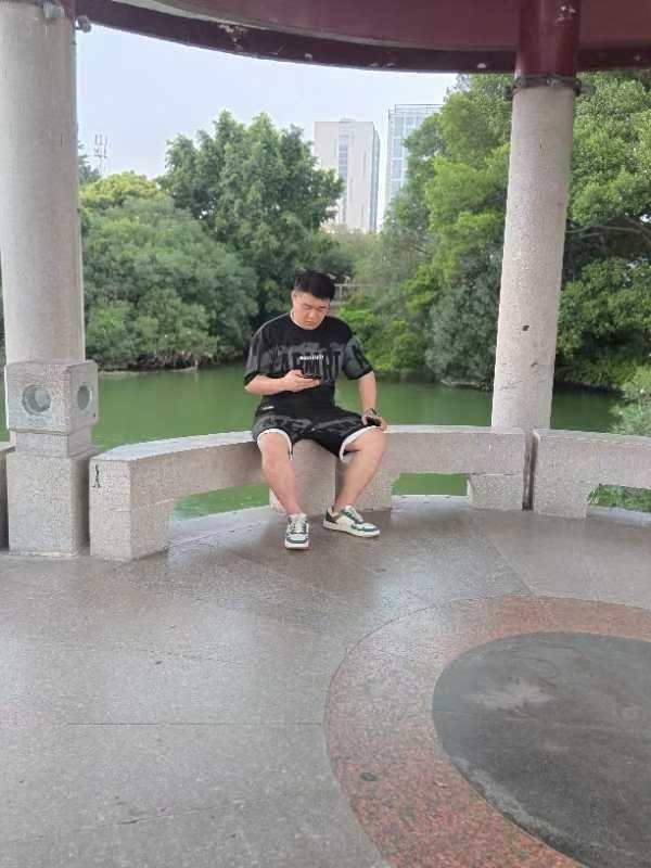 不善挽留的第一张照片--泉州征婚网