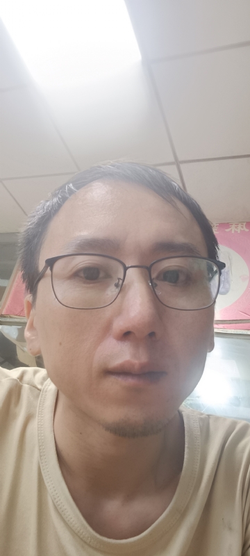 想胖的瘦子的第一张照片--泉州征婚网