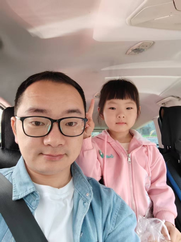 知天晓的第一张照片--泉州征婚网