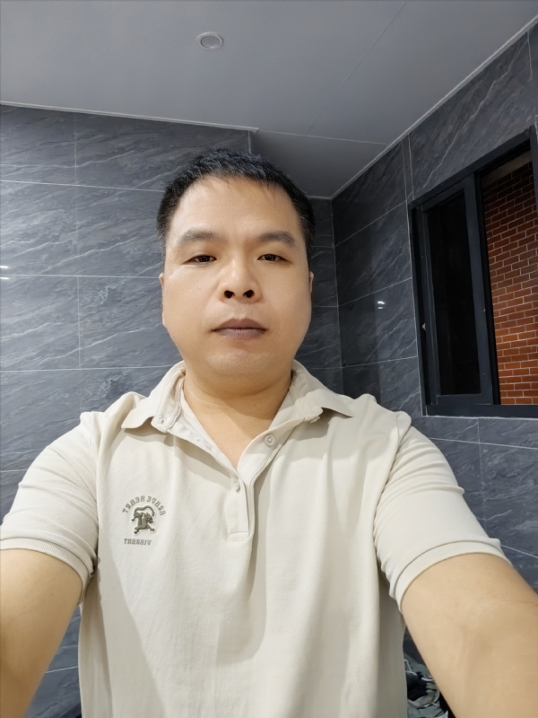 刘两水的第一张照片--泉州征婚网